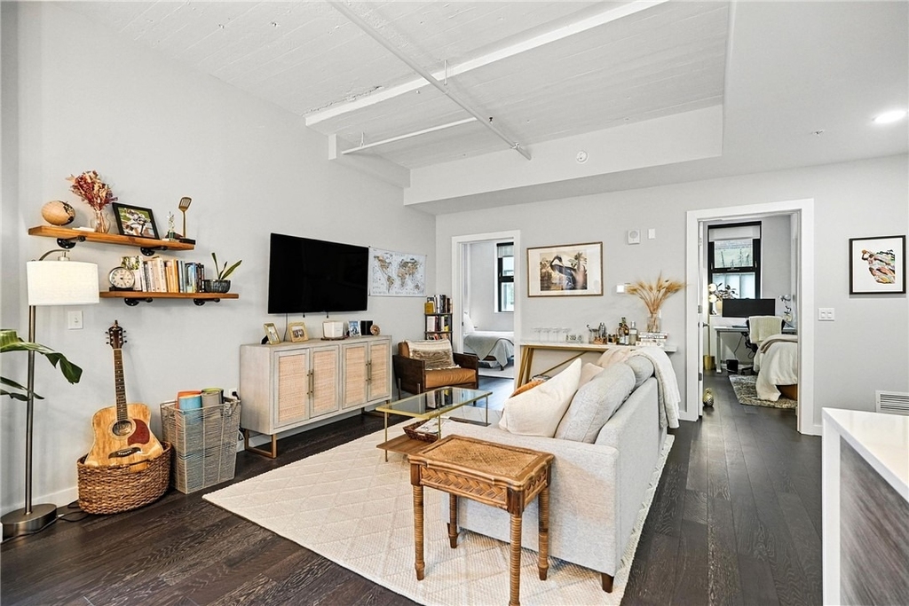 2545 Penn Avenue - Photo 4