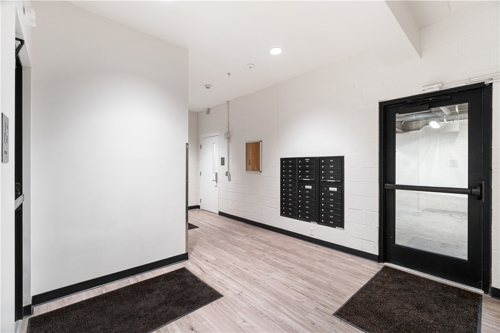 2545 Penn Avenue - Photo 31