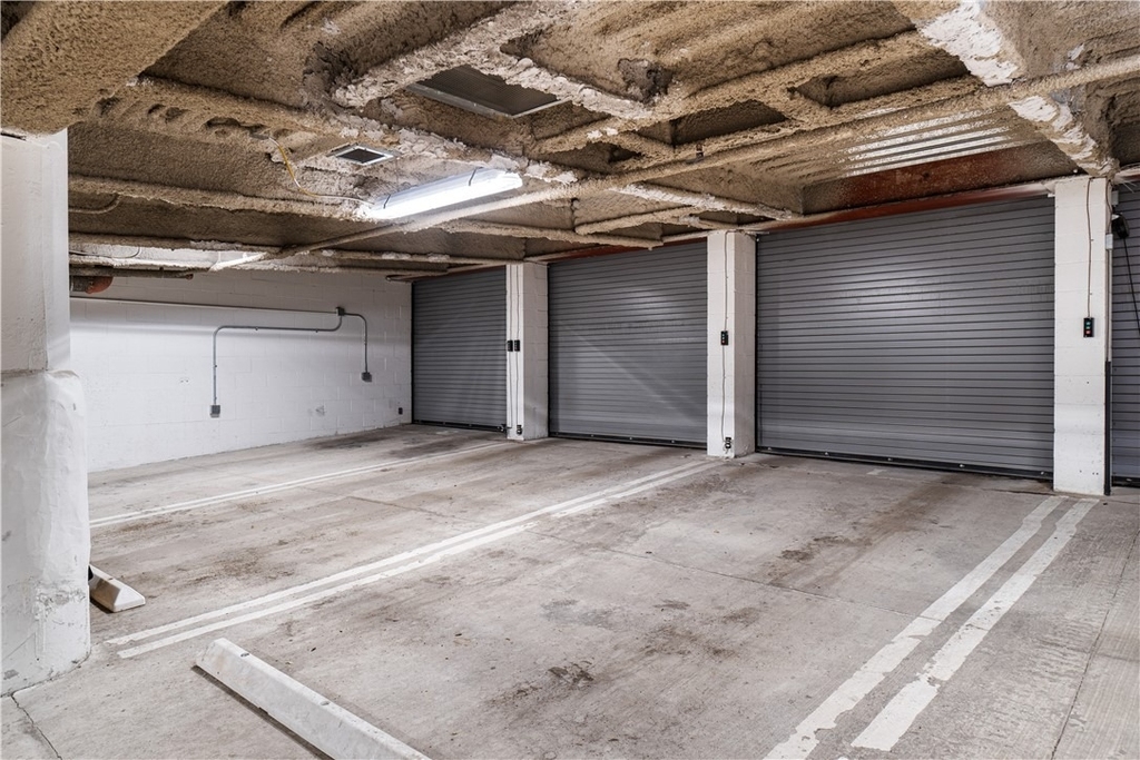 2545 Penn Avenue - Photo 32