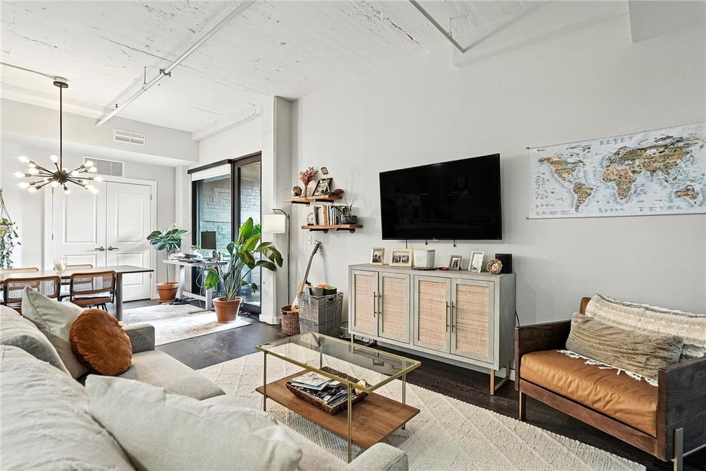 2545 Penn Avenue - Photo 7