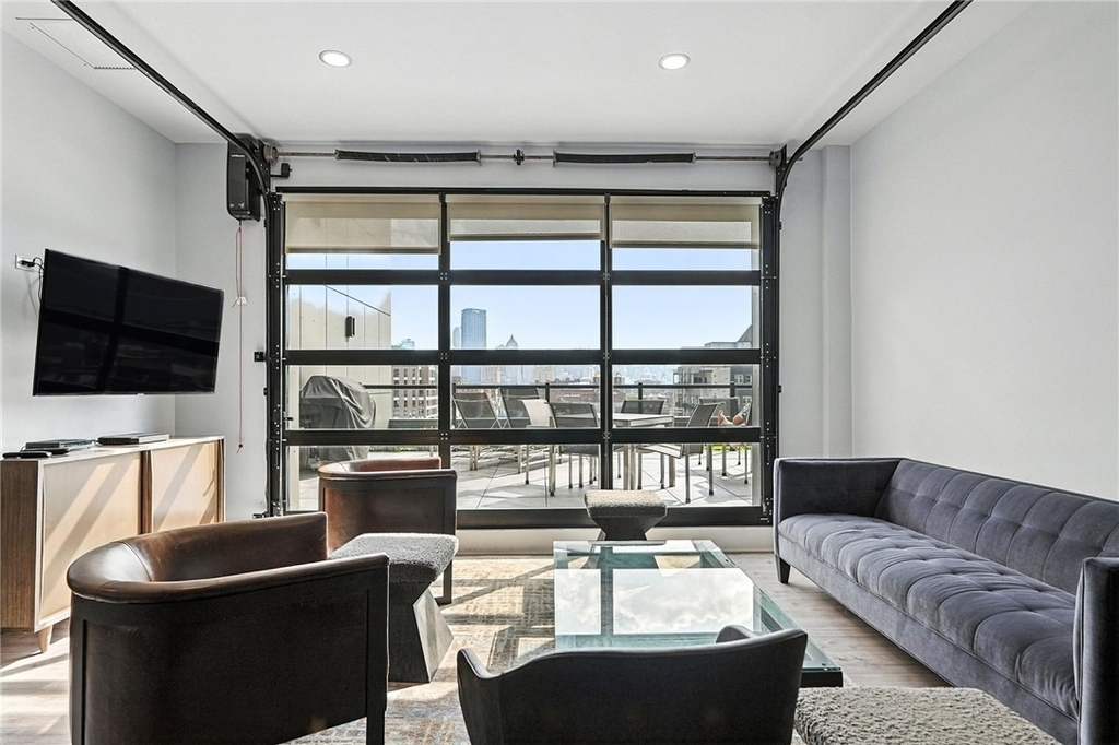 2545 Penn Avenue - Photo 24
