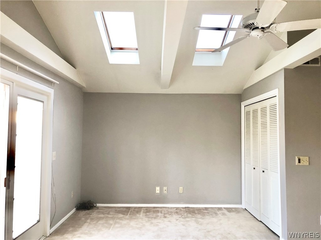200 Koenig Road - Photo 9