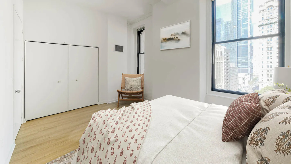 71 Broadway - Photo 1