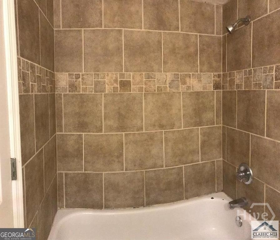 1055 Baxter Street - Photo 13