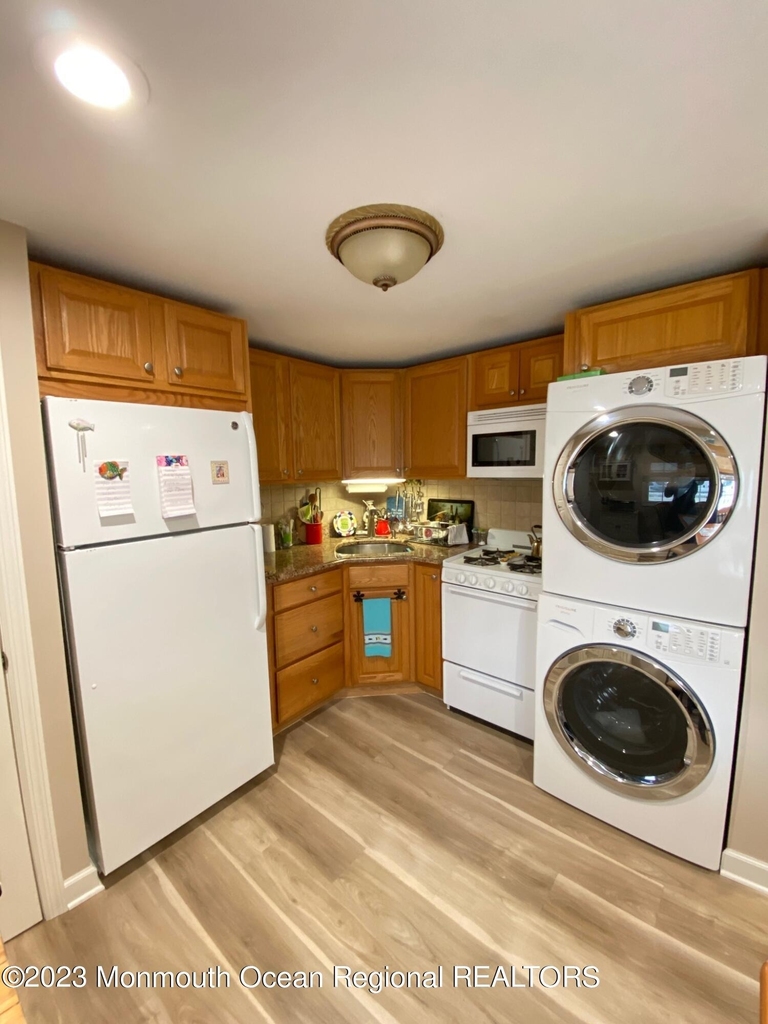 703 Sw Central Avenue - Photo 2