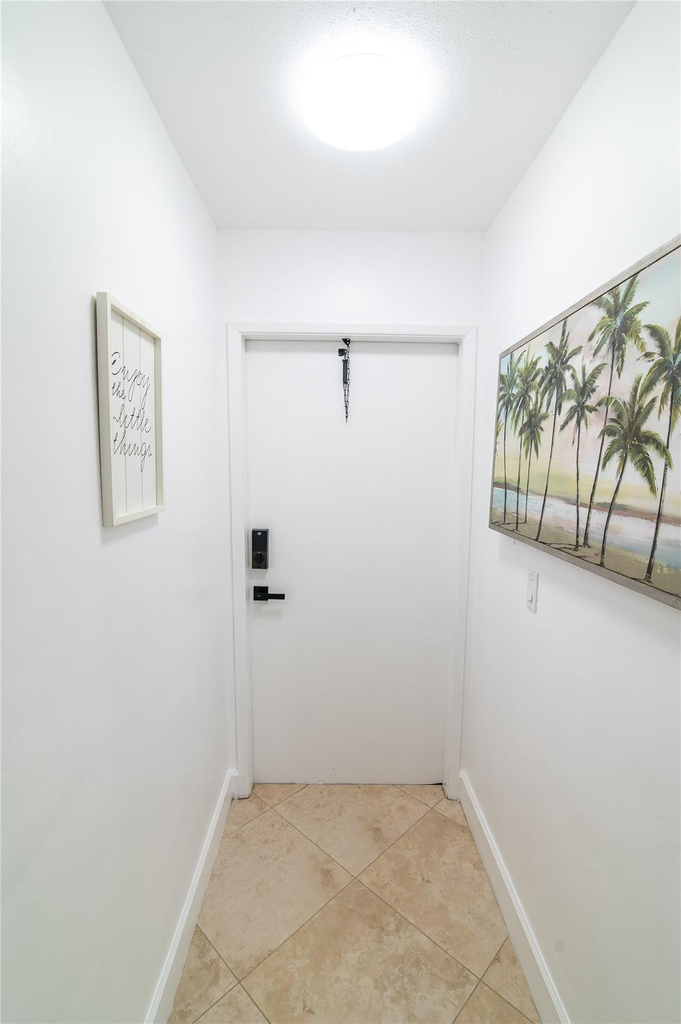3230 Ne 13th Street - Photo 5