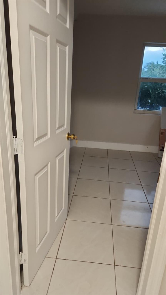 1104 State Street - Photo 1