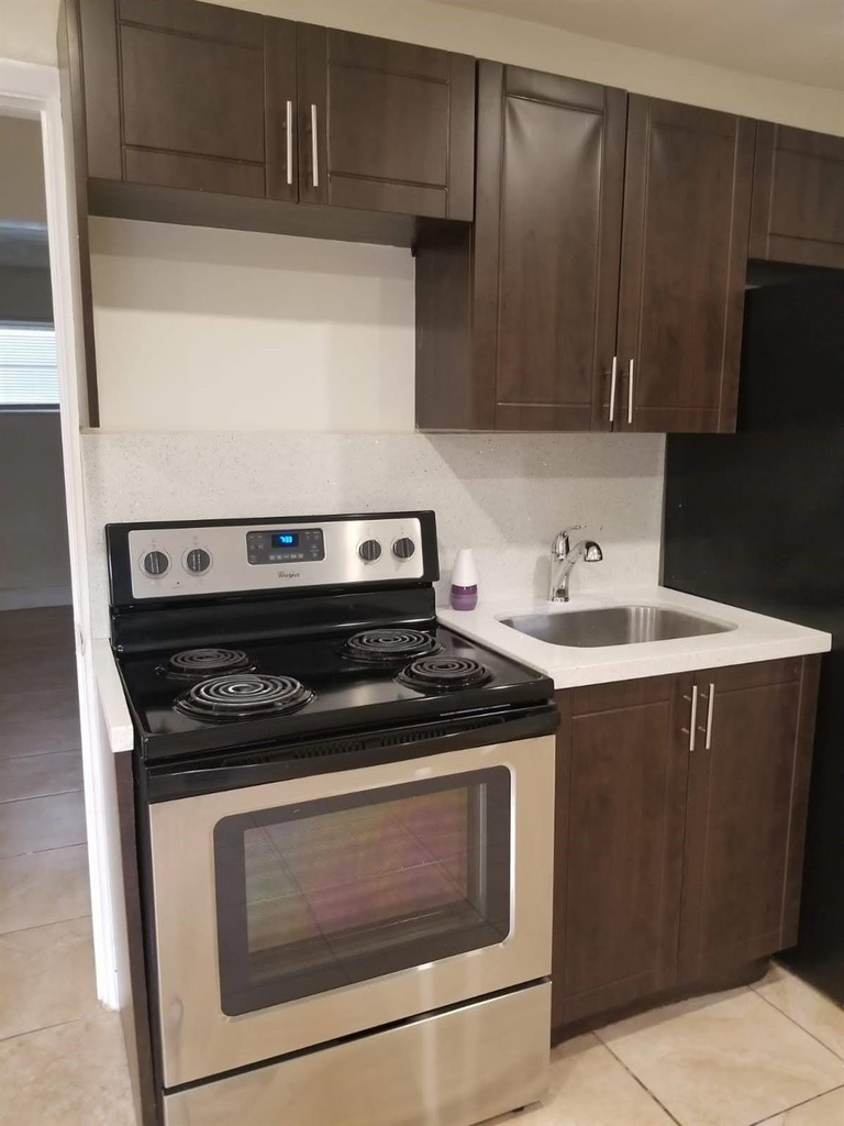 1964 Ne 172nd Street - Photo 1
