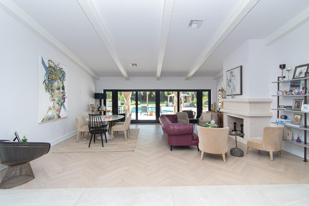 8208 Twin Lake Drive - Photo 3