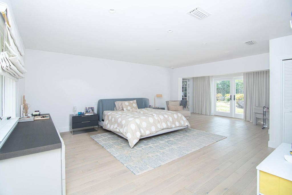 8208 Twin Lake Drive - Photo 2