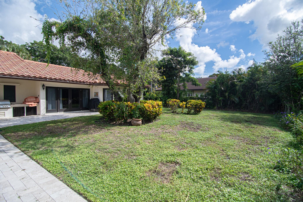 8208 Twin Lake Drive - Photo 42
