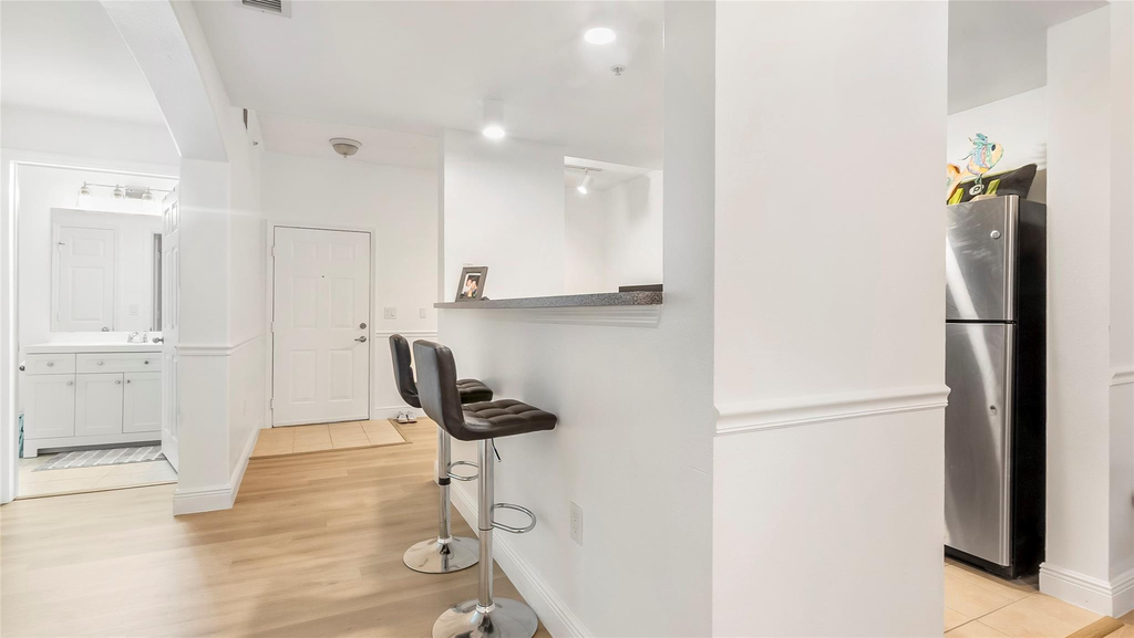 533 Ne 3rd Avenue - Photo 6