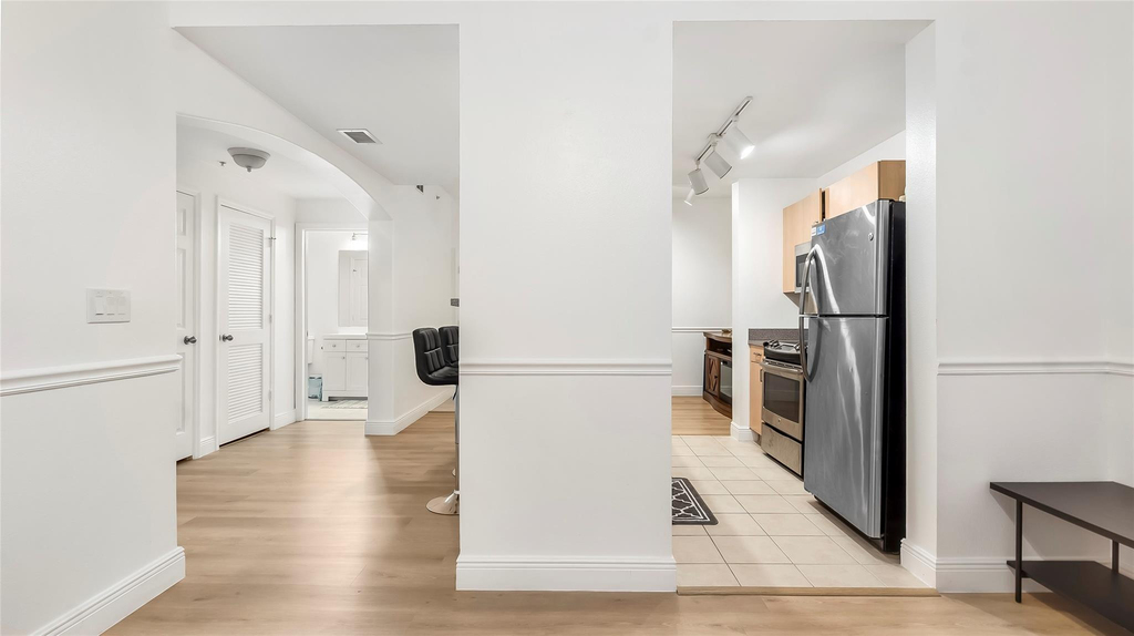 533 Ne 3rd Avenue - Photo 8