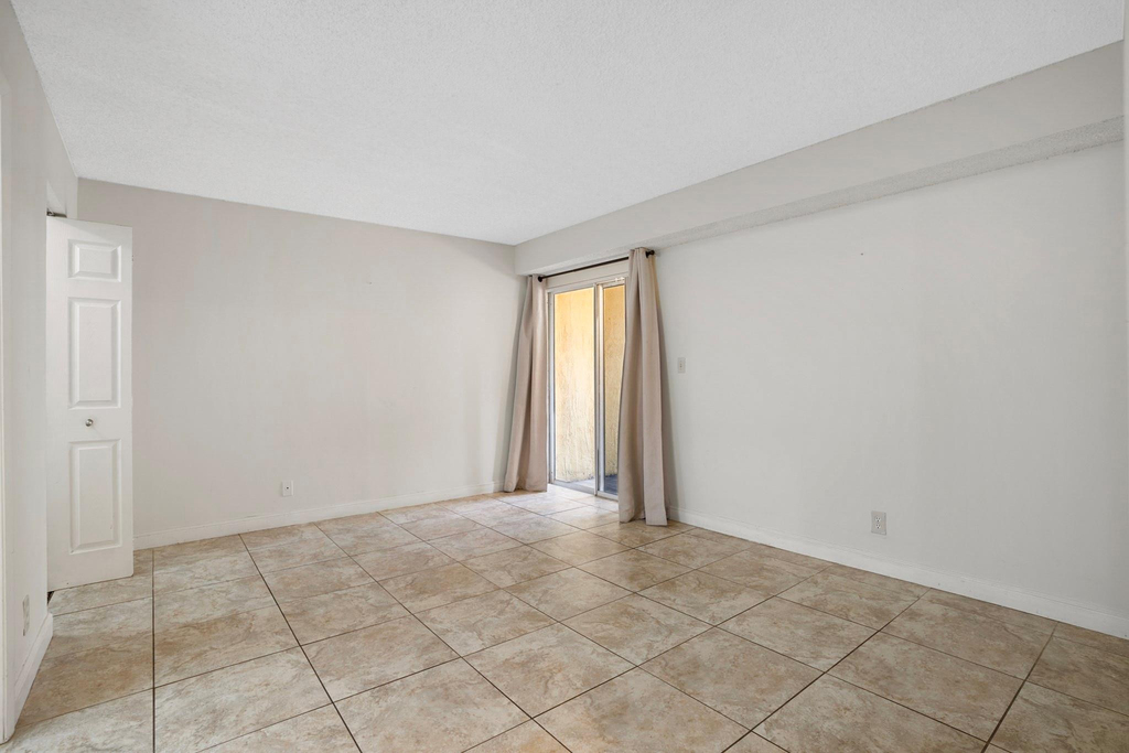 7640 Westwood Drive - Photo 29