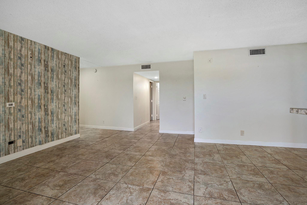 7640 Westwood Drive - Photo 16