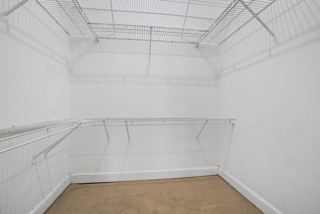 7640 Westwood Drive - Photo 32