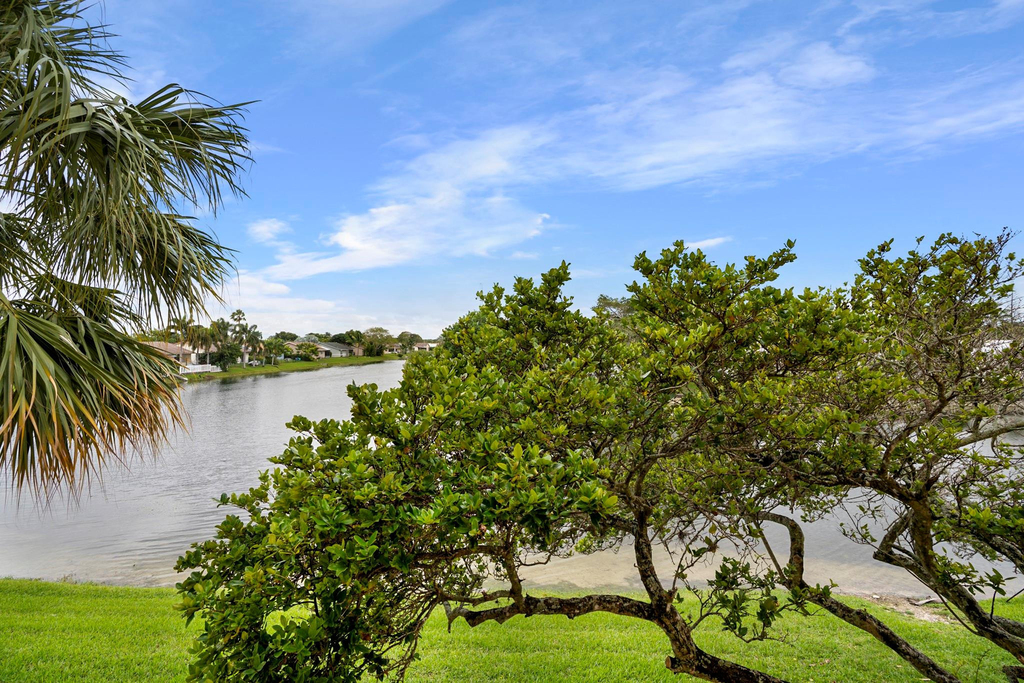 7640 Westwood Drive - Photo 19