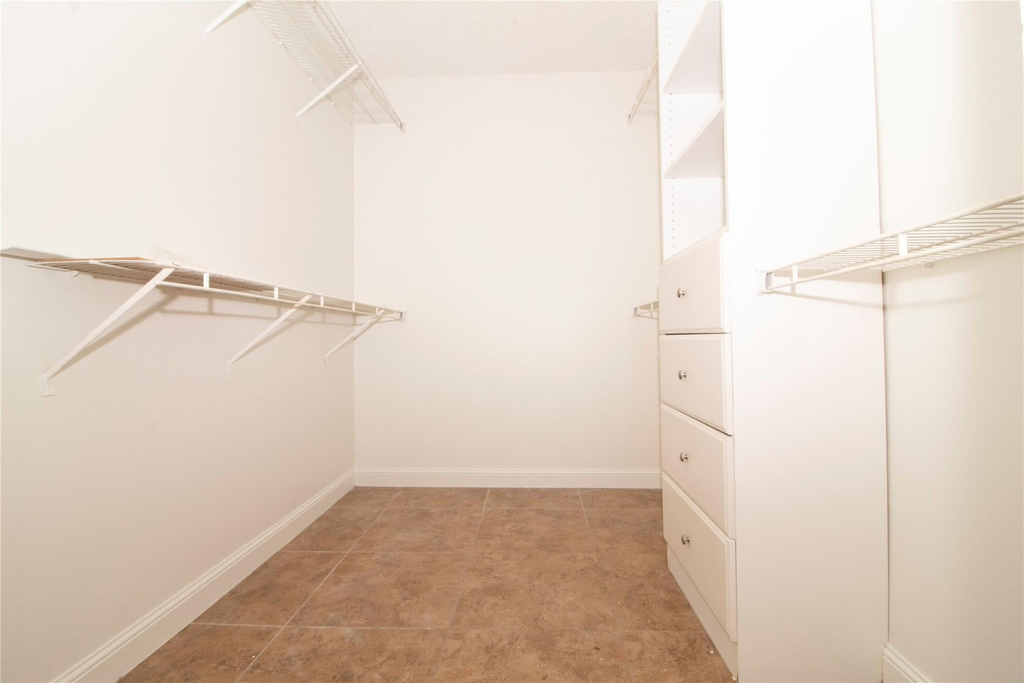 7640 Westwood Drive - Photo 7
