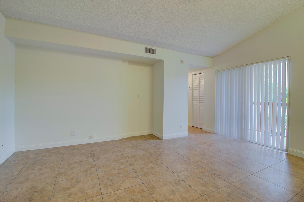 7640 Westwood Drive - Photo 8