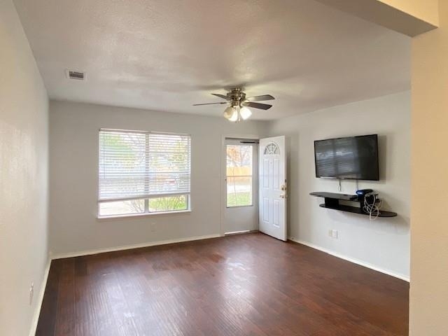 1502 N Pikeview Terrace - Photo 3