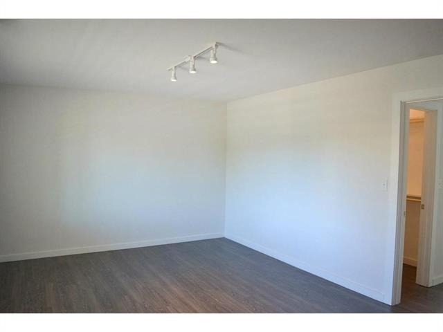 3421 W 5th Street - Photo 8