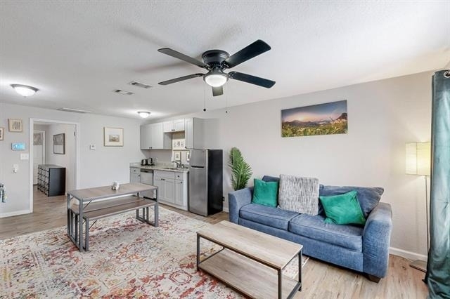1532 Whitaker Avenue - Photo 10