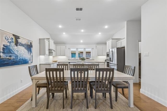 685 Coleman Street - Photo 5