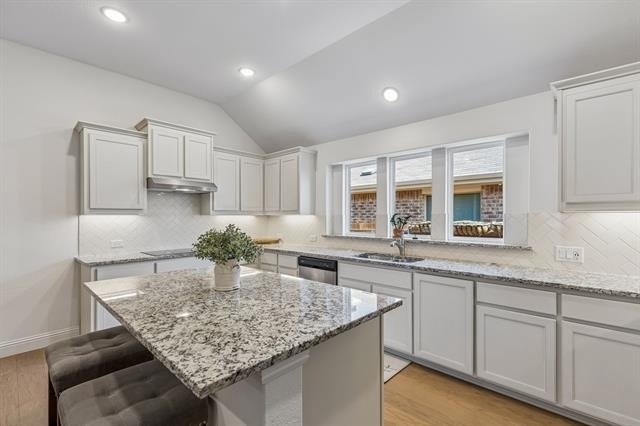 685 Coleman Street - Photo 7
