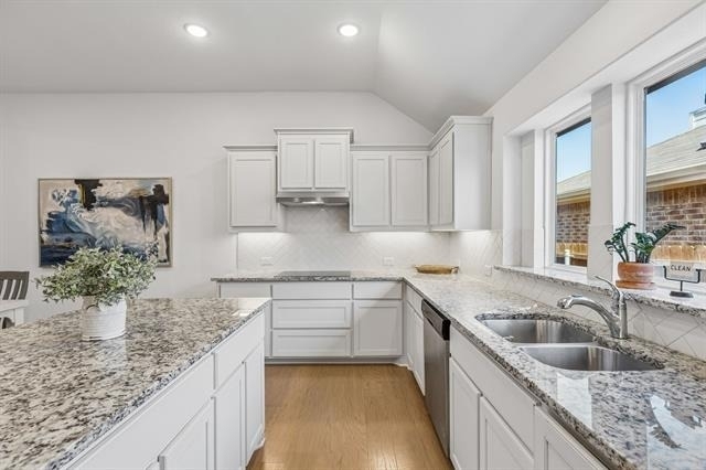 685 Coleman Street - Photo 9