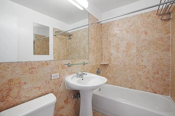 360 West 43rd Street - Photo 4