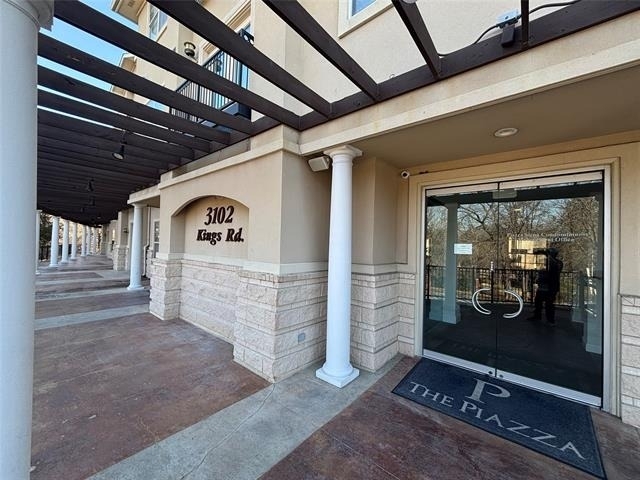 3102 Kings Road - Photo 1