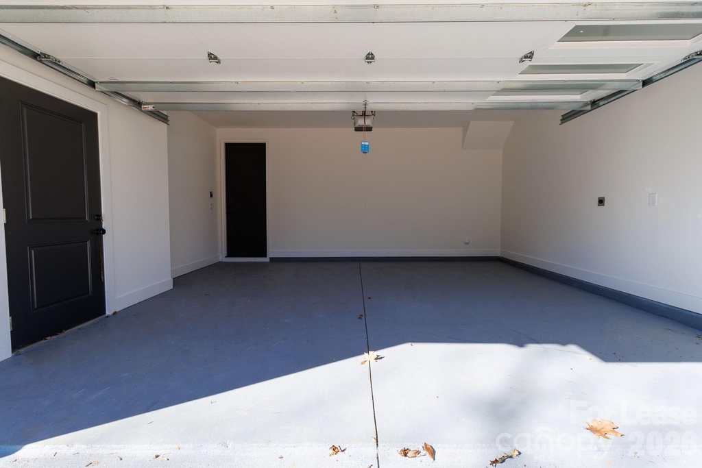3521 Avalon Avenue - Photo 15