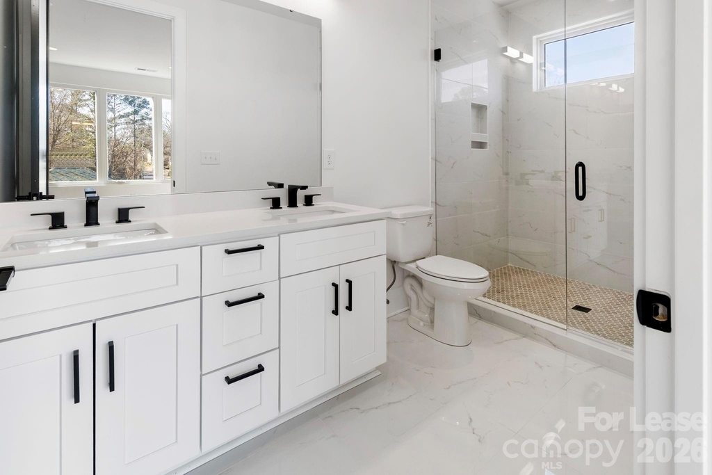3521 Avalon Avenue - Photo 10