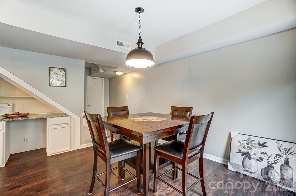8518 Castle Pine Court - Photo 8