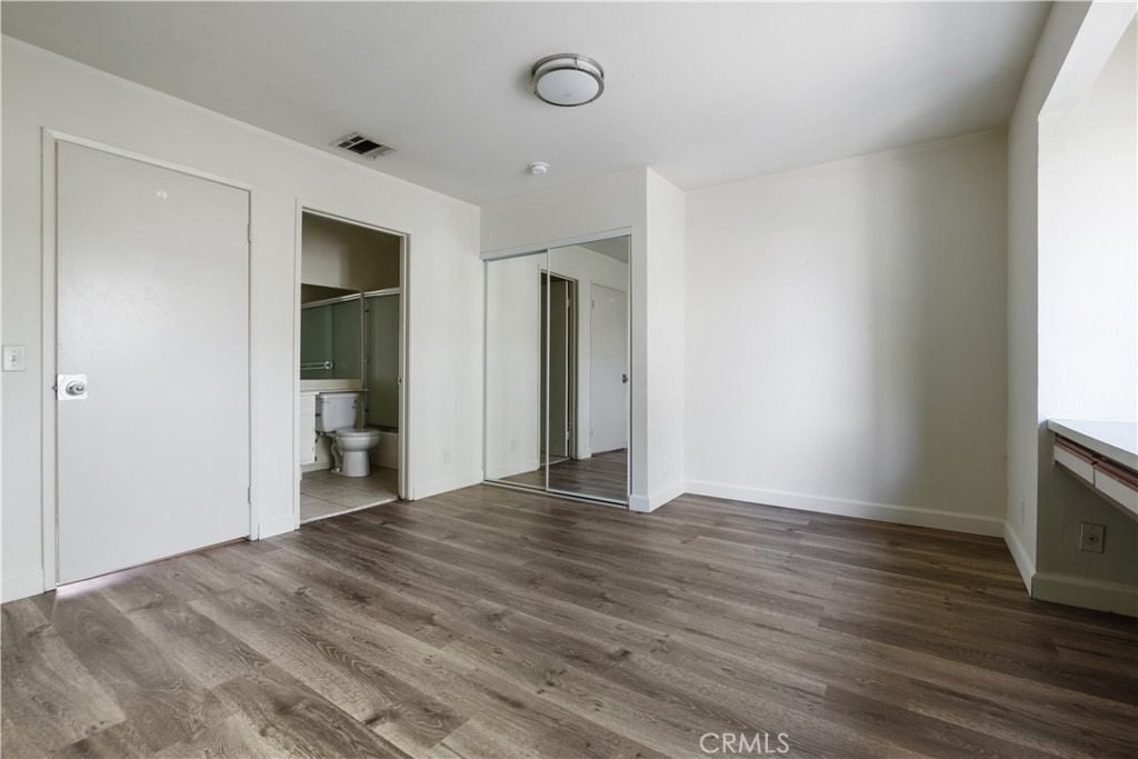 2726 S Menlo Ave. - Photo 11