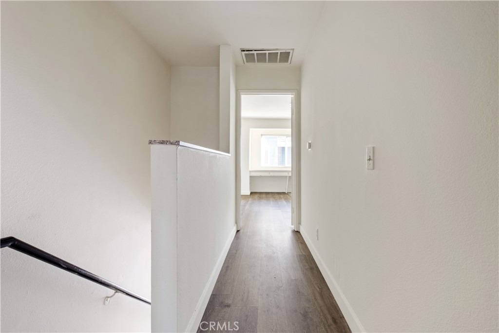 2726 S Menlo Ave. - Photo 14