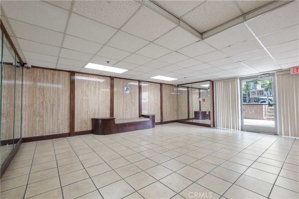 433 S Manhattan Place - Photo 17