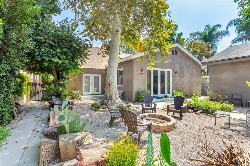 5825 Fulton Avenue - Photo 2