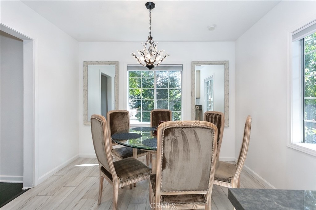 5825 Fulton Avenue - Photo 15