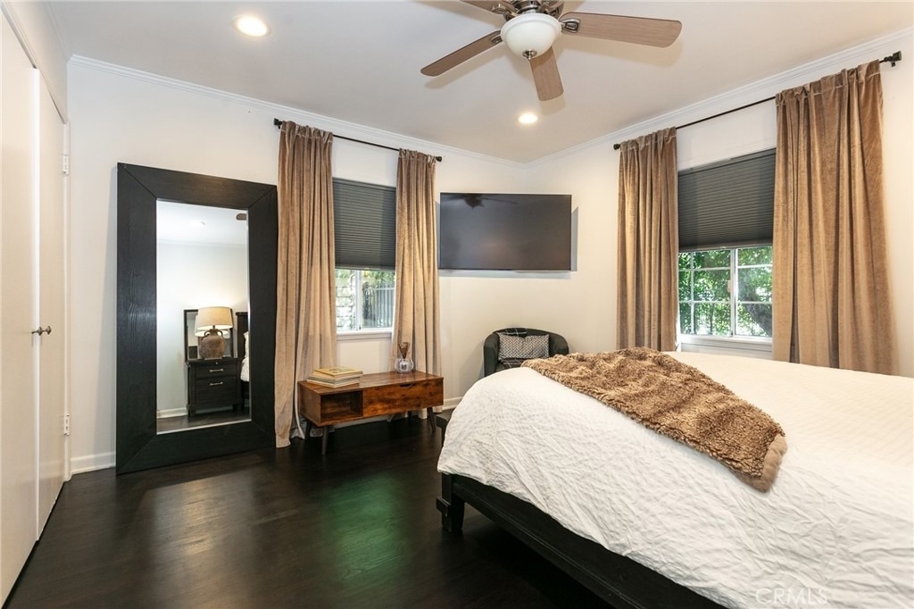 5825 Fulton Avenue - Photo 22