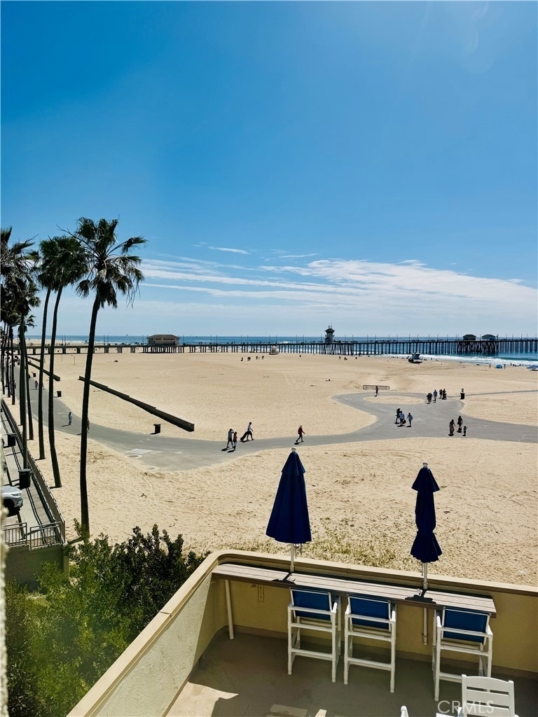 711 Pacific Coast - Photo 12
