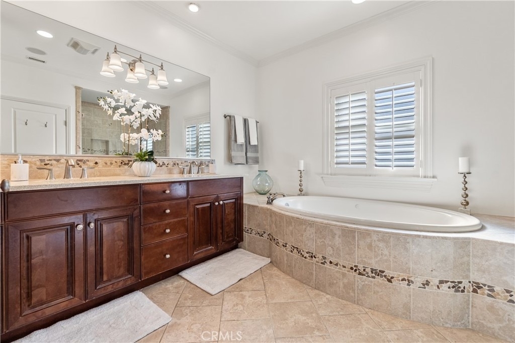 1077 10th Street - Photo 25