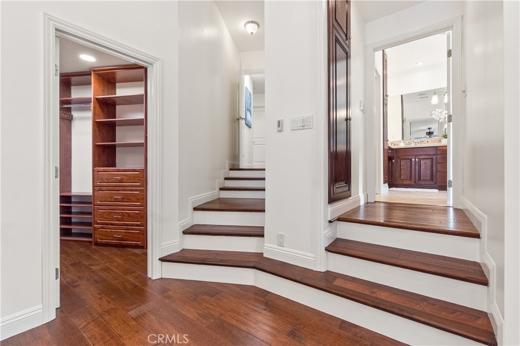 1077 10th Street - Photo 23