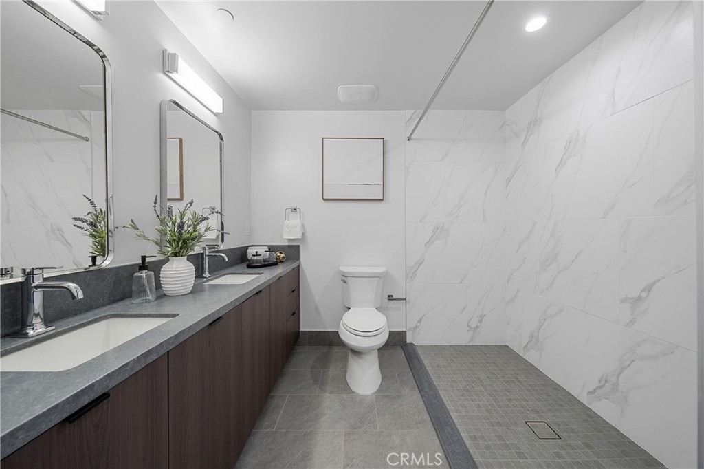 150 S Oak Knoll Avenue - Photo 11