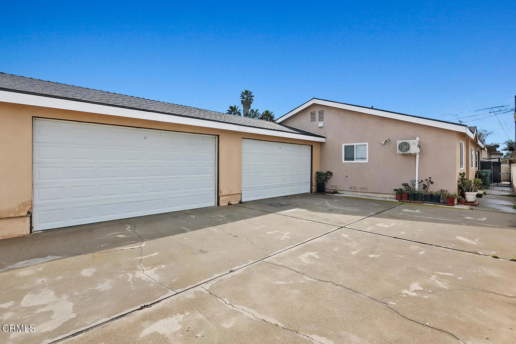 4228 W 132nd Street - Photo 0