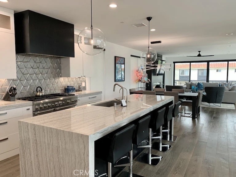 116 W Channel Islands Boulevard - Photo 7