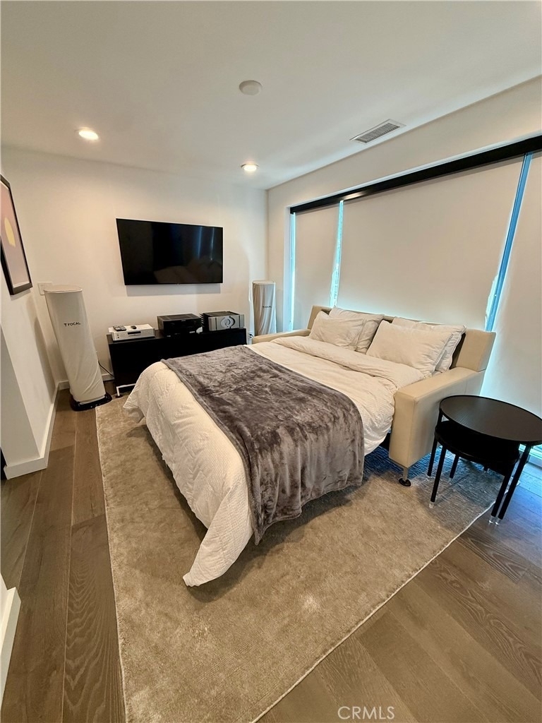 116 W Channel Islands Boulevard - Photo 49