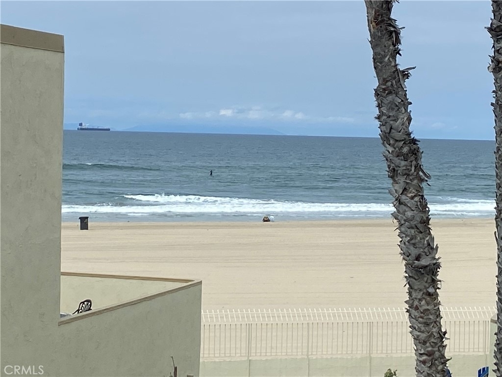711 Pacific Coast Highway - Photo 3