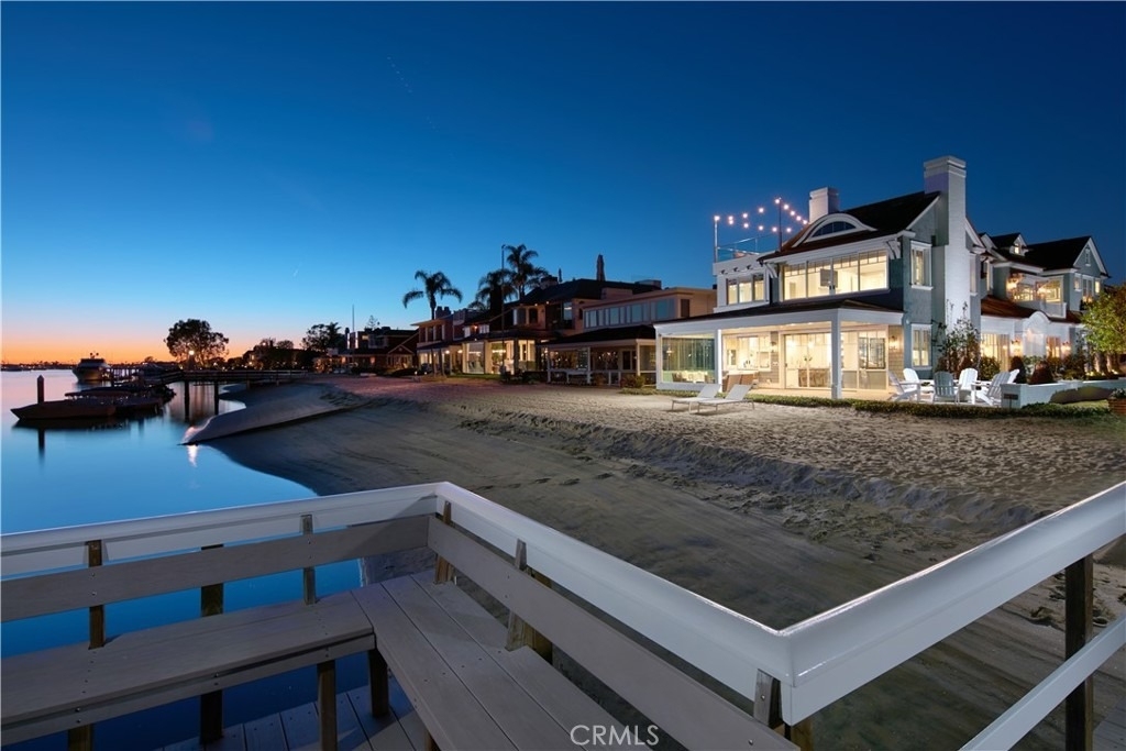 14 Beacon Bay - Photo 0