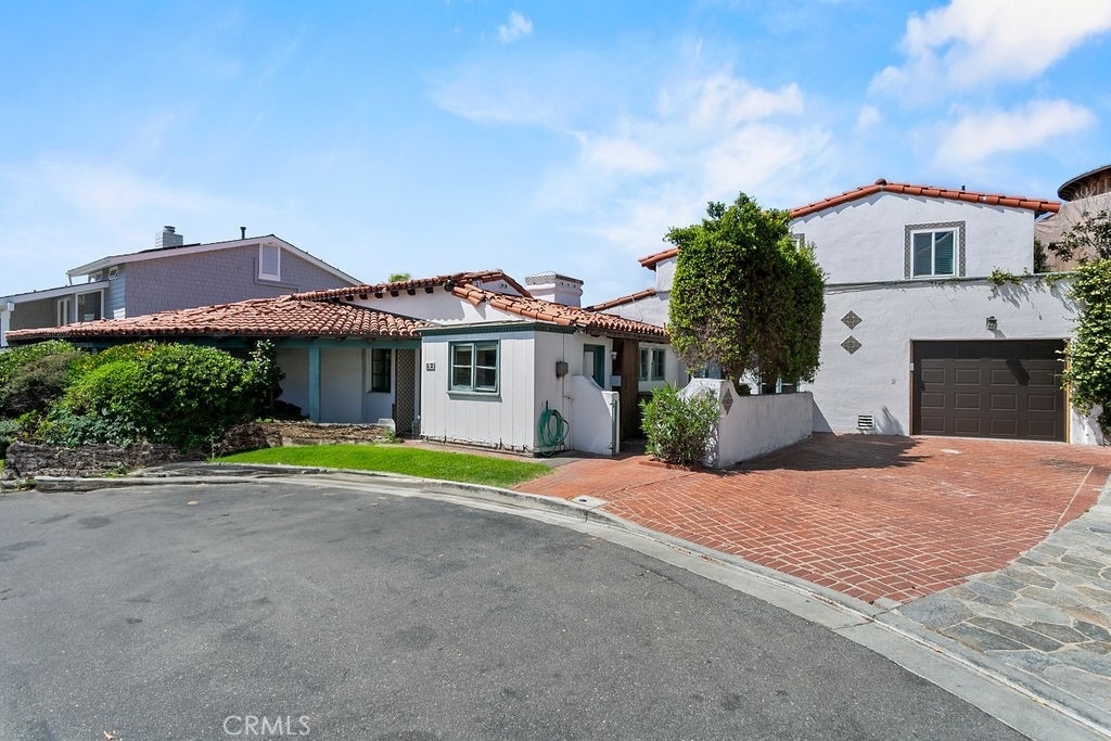 52 Emerald Bay - Photo 1